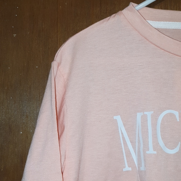 Romwe pink Michigan crop top - Picture 3 of 6